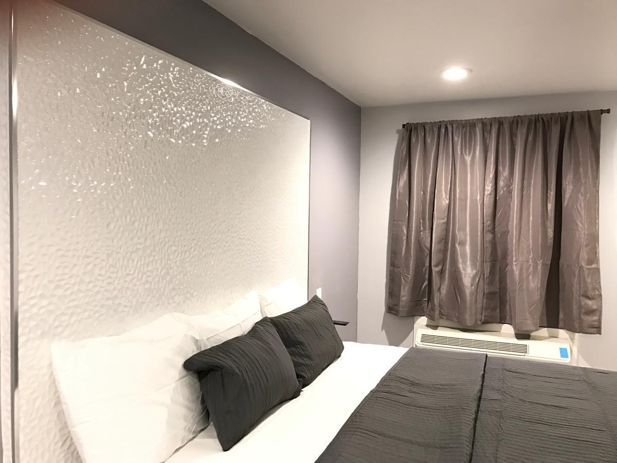 Motel & 2*